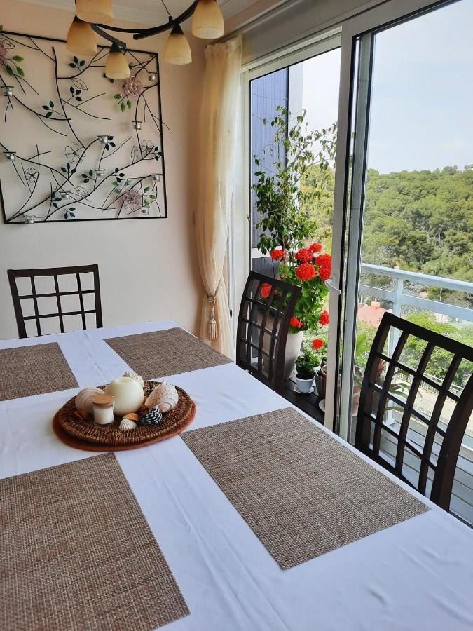Jacqueline Apartment ซาลอว์ ภายนอก รูปภาพ