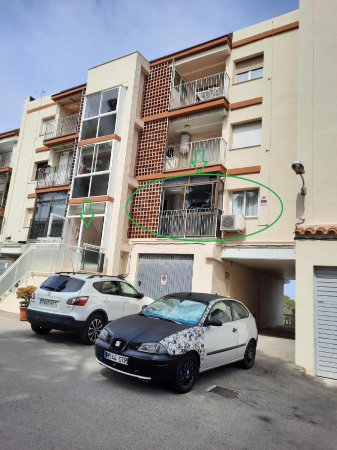 Jacqueline Apartment ซาลอว์ ภายนอก รูปภาพ