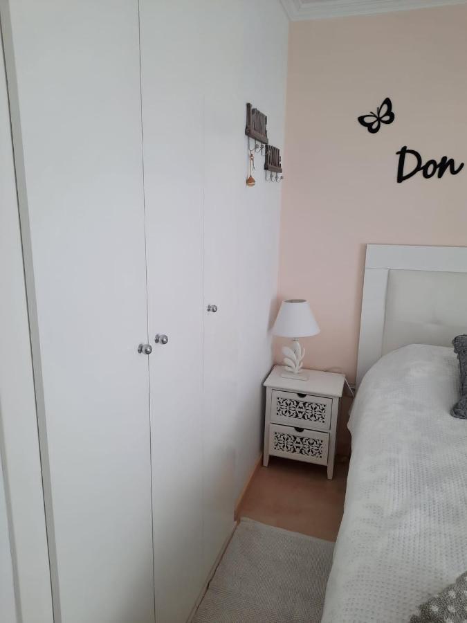 Jacqueline Apartment ซาลอว์ ภายนอก รูปภาพ