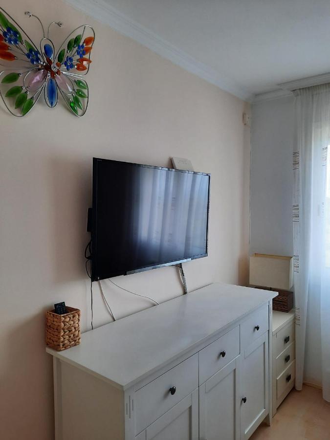 Jacqueline Apartment ซาลอว์ ภายนอก รูปภาพ