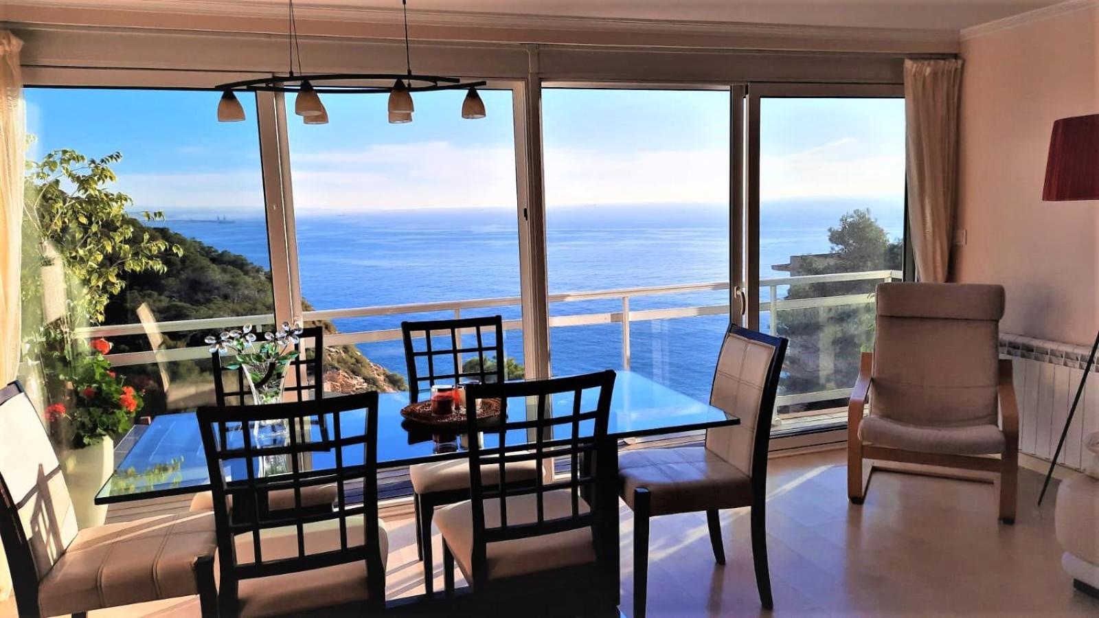Jacqueline Apartment ซาลอว์ ภายนอก รูปภาพ