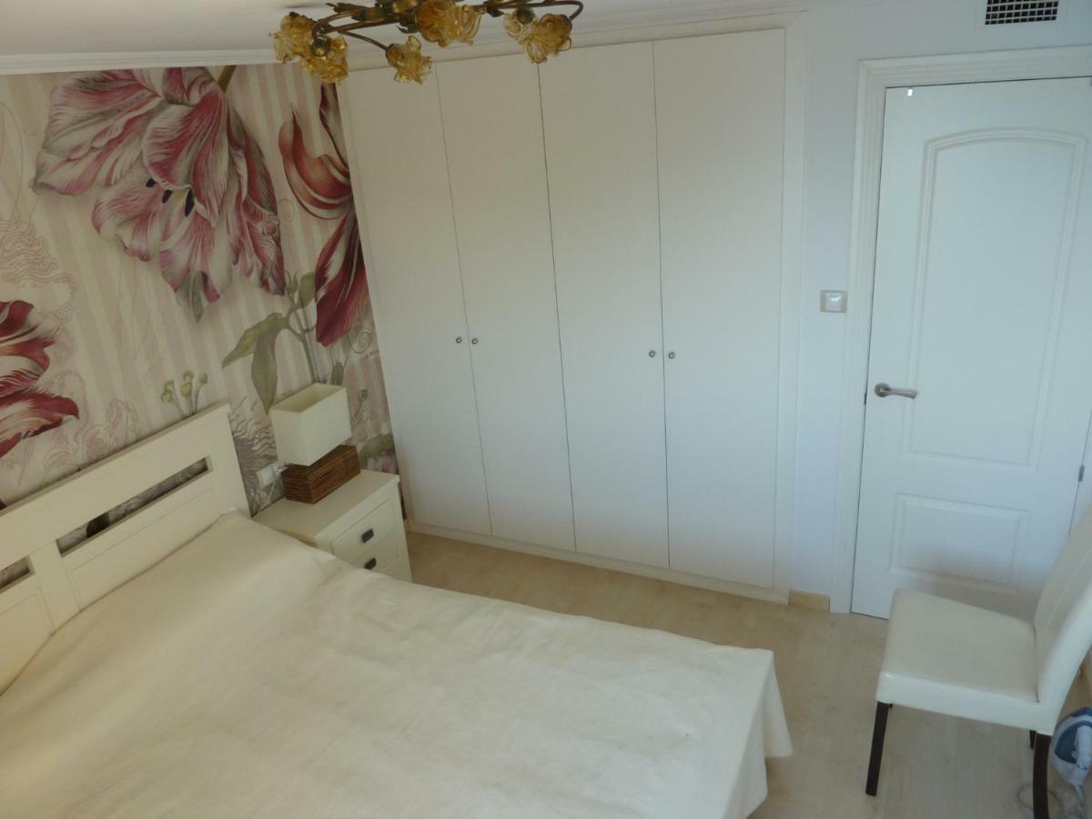 Jacqueline Apartment ซาลอว์ ภายนอก รูปภาพ